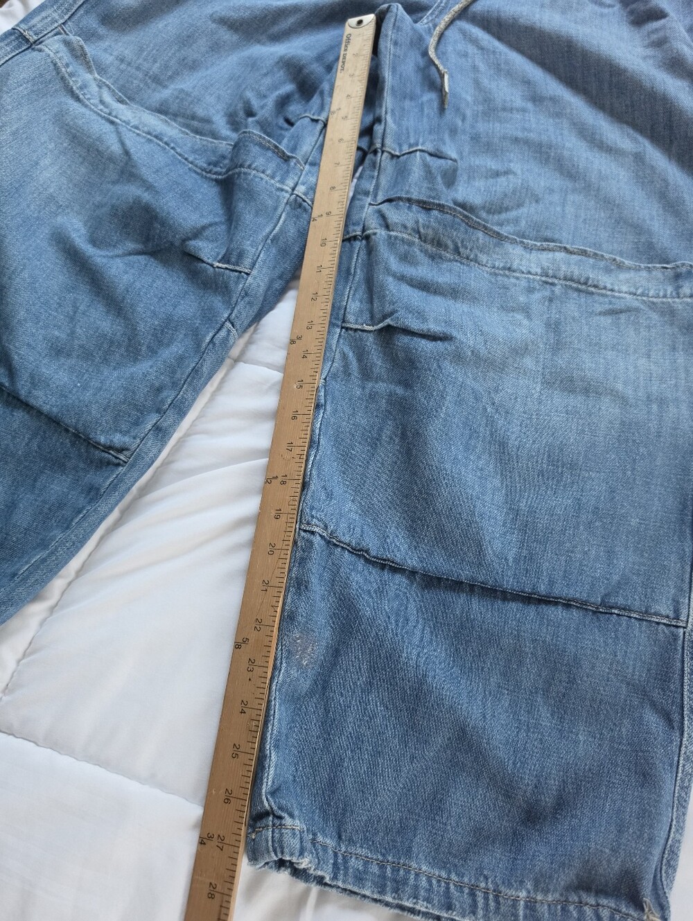 NWOT We The Free Logan Cinched Cargo Jeans with Drawstring Waist - Picture 10 of 14